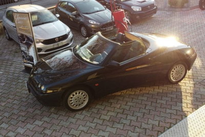 Alfa Romeo Spider 2.0i 16V Twin Spark cat (4)