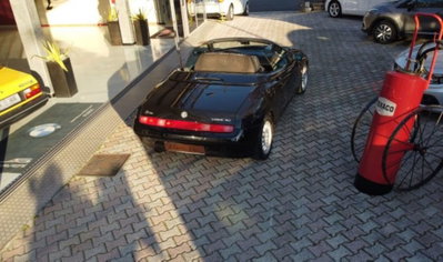 Alfa Romeo Spider 2.0i 16V Twin Spark cat (8)