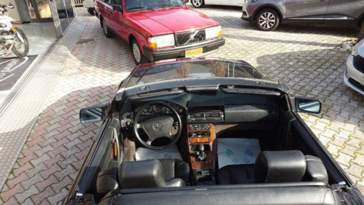 Mercedes-Benz 300 Cabrio 300 SL-24 (8)