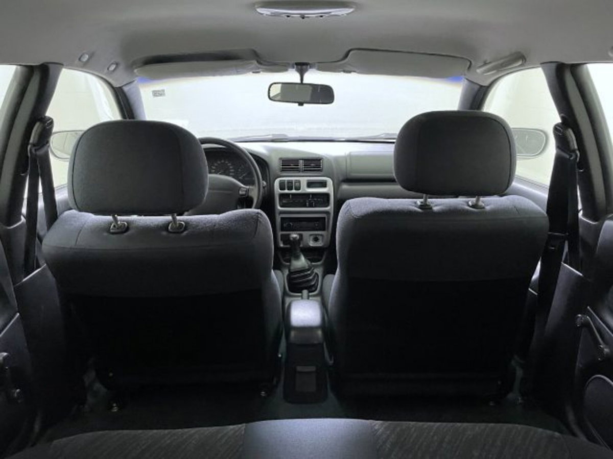 Mazda 323 Lantis 1.5i 16V cat 5 porte GLX (10)