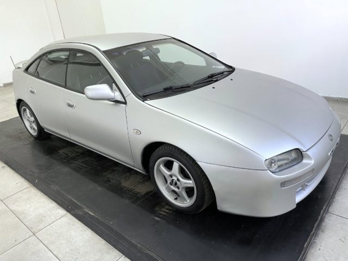 Mazda 323 Lantis 1.5i 16V cat 5 porte GLX (5)