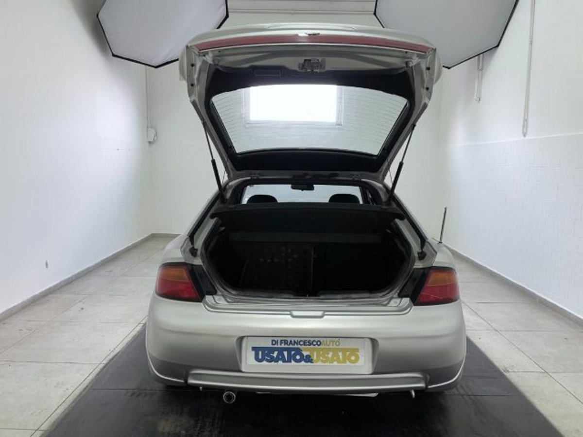 Mazda 323 Lantis 1.5i 16V cat 5 porte GLX (8)