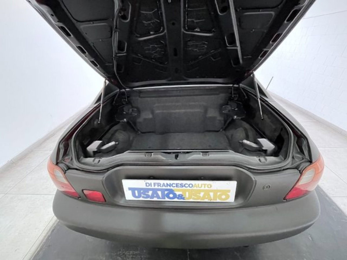 Honda Civic Coupé CRX 1.6i 16V (11)