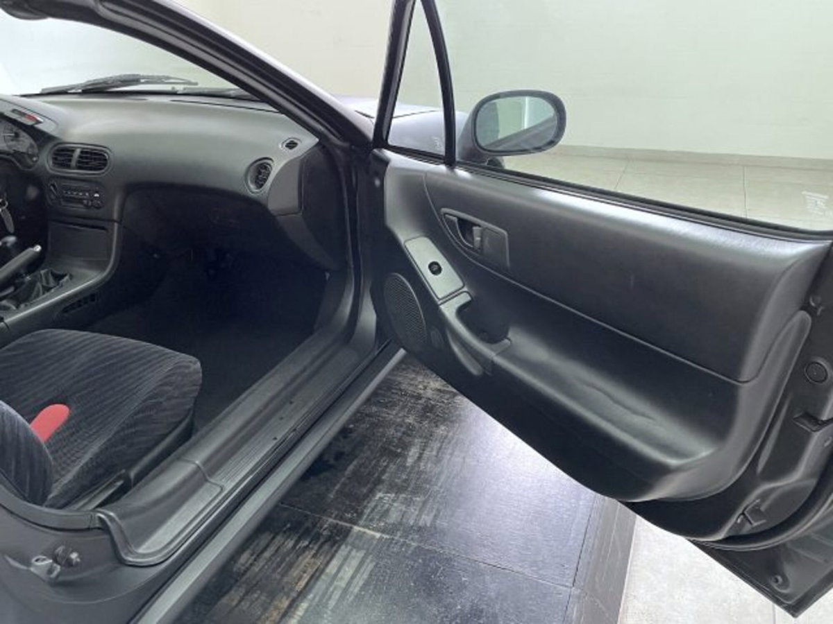 Honda Civic Coupé CRX 1.6i 16V (18)