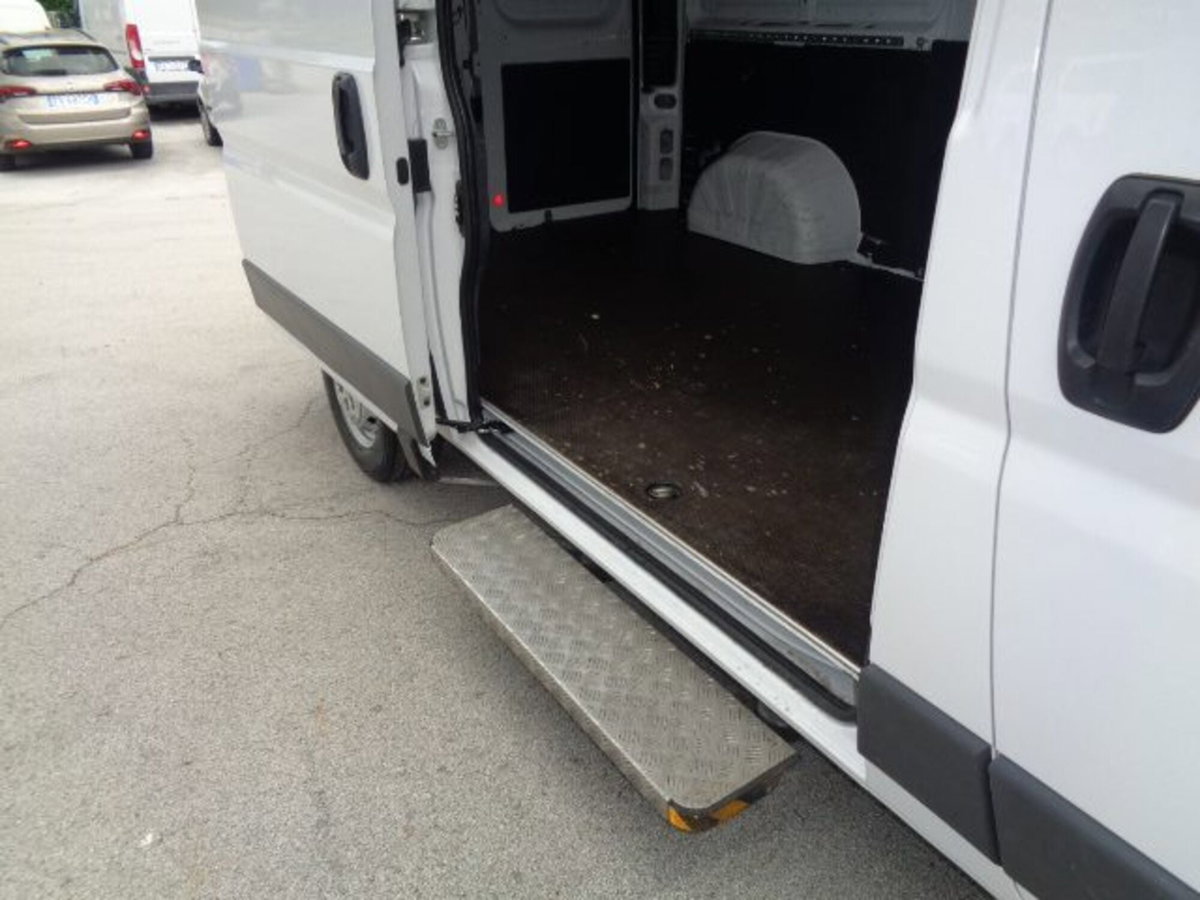 Fiat Ducato Furgone 35 3.0 CNG PM-TM Combi (10)