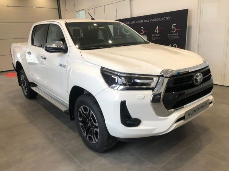 Toyota Hilux 2.D-4D 4WD porte Double Cab Executive