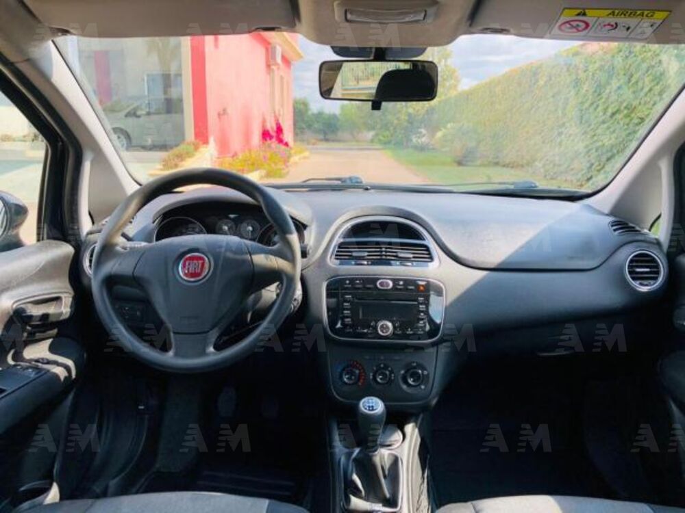 Fiat Punto 1.3 MJT II 75 CV 5 porte Street (11)