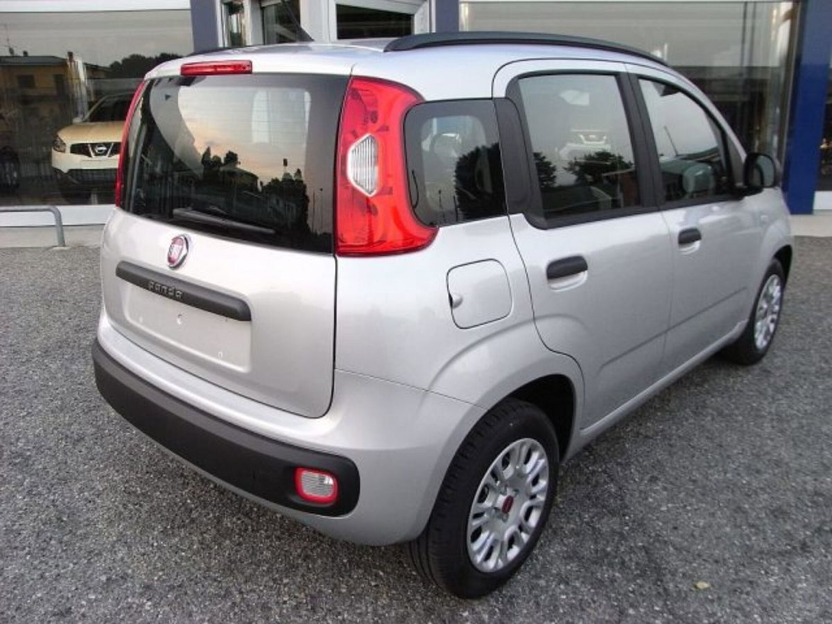Fiat Panda 1.0 firefly hybrid s&s 70cv 5p.ti (4)