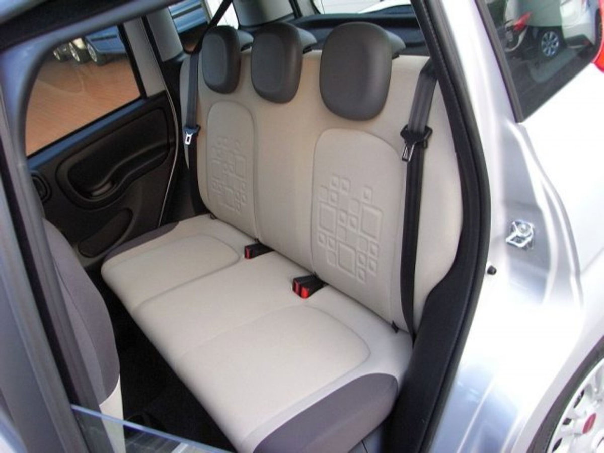 Fiat Panda 1.0 firefly hybrid s&s 70cv 5p.ti (7)