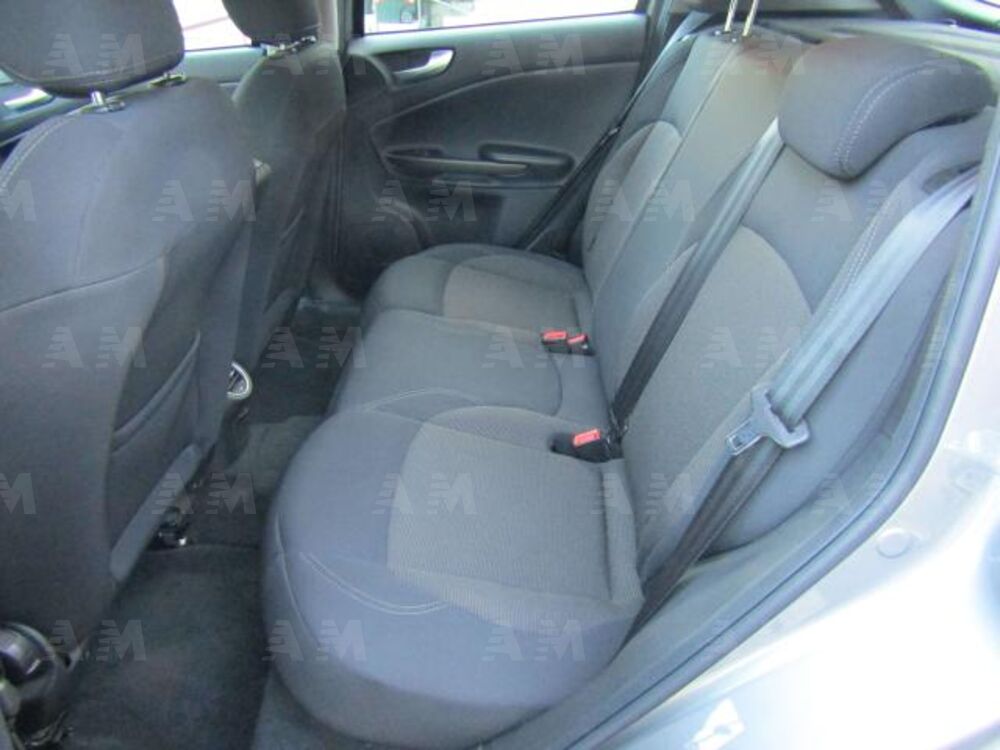 Alfa Romeo Giulietta 1.4 Turbo Giulietta Gpl 120cv (15)