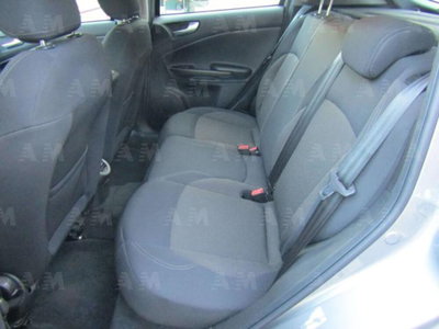 Alfa Romeo Giulietta 1.4 Turbo Giulietta Gpl 120cv (15)