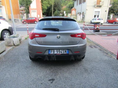 Alfa Romeo Giulietta 1.4 Turbo Giulietta Gpl 120cv (4)