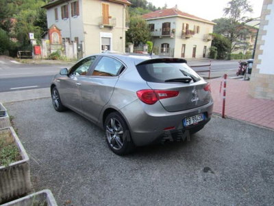Alfa Romeo Giulietta 1.4 Turbo Giulietta Gpl 120cv (6)