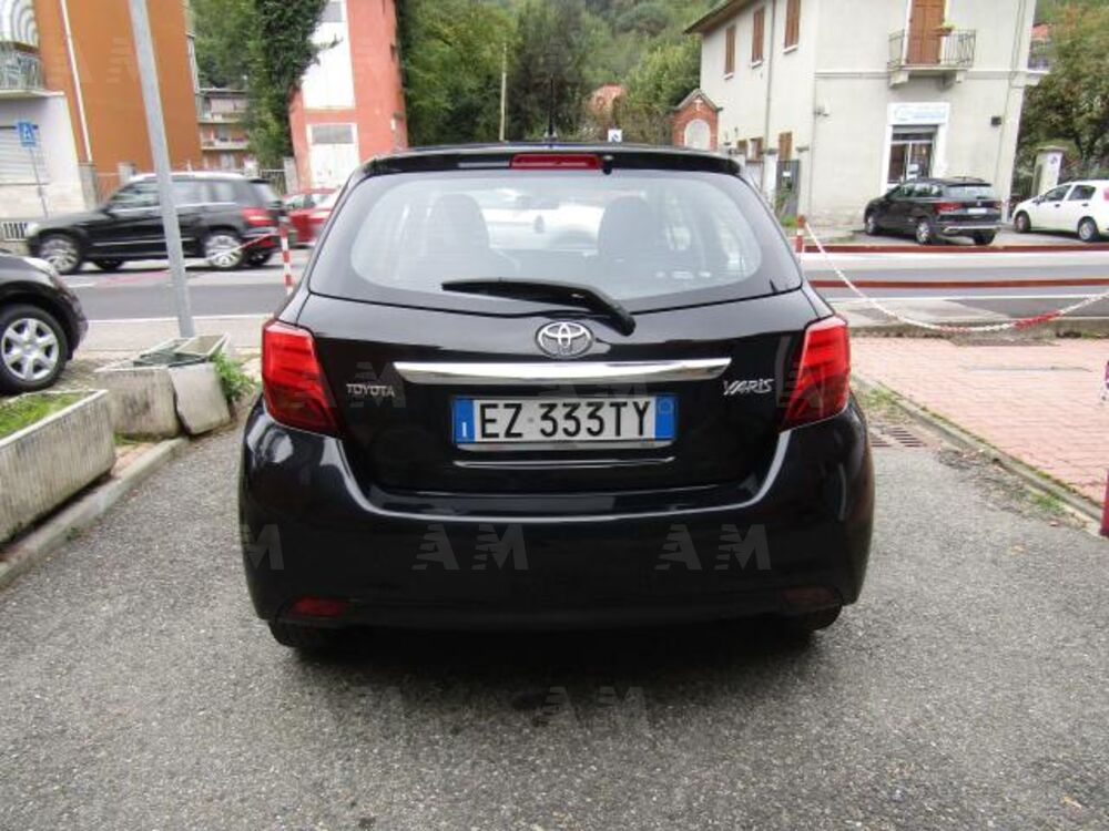 Toyota Yaris 16V cat 5 porte (6)