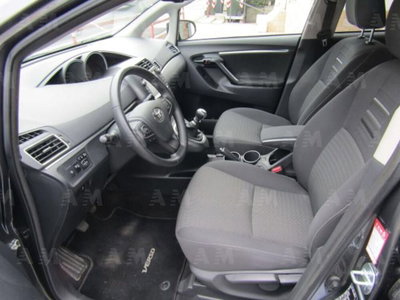 Toyota Verso 1.6 (10)