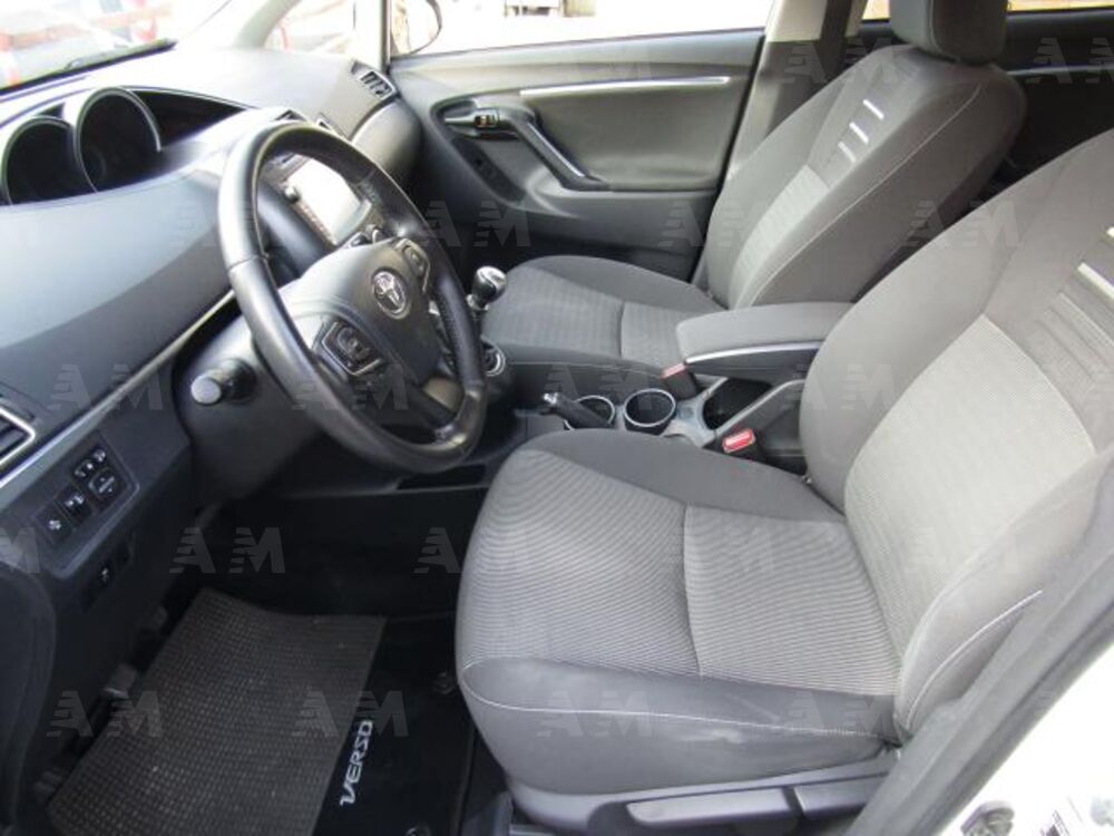 Toyota Verso 1.6 7 posti (13)