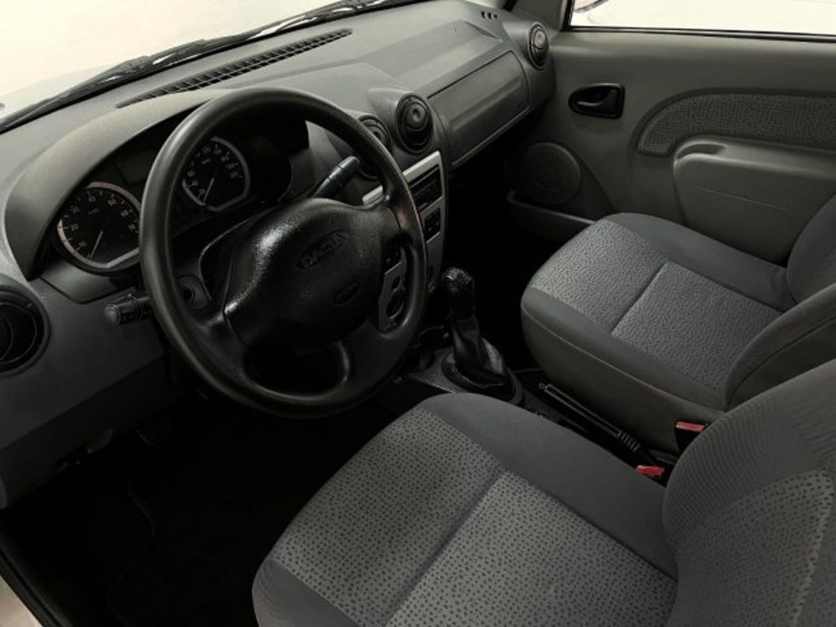 Dacia Logan 1.5 dCi 70CV Lauréate (12)