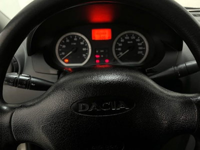 Dacia Logan 1.5 dCi 70CV Lauréate (15)