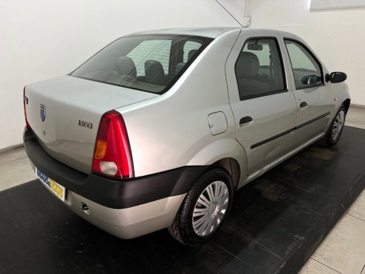 Dacia Logan 1.5 dCi 70CV Lauréate (4)