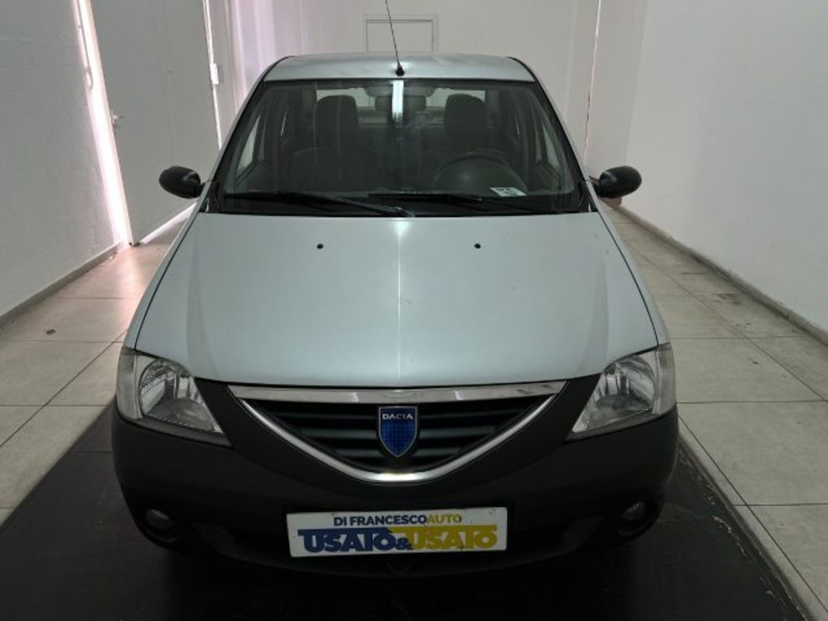 Dacia Logan 1.5 dCi 70CV Lauréate (6)