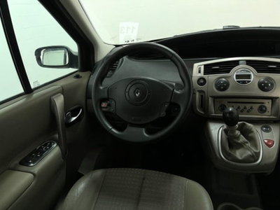 Renault Scenic E-Tech Electric 1.9 dCi Luxe Privilège (19)