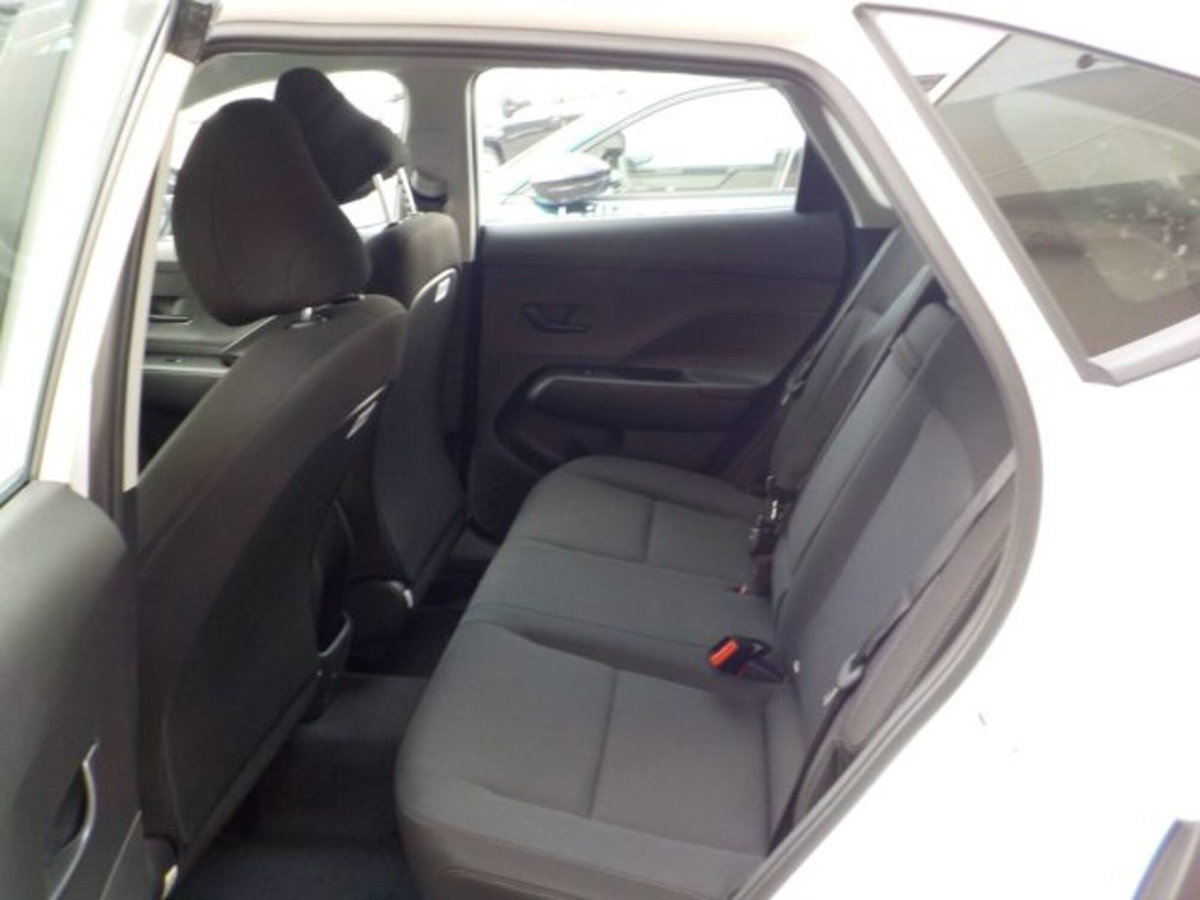 Hyundai Bayon 1.0 t-gdi Dark Line 90cv mt (7)