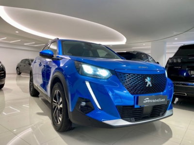 Peugeot 2008 motore elettrico 136 CV Allure Pack (2)