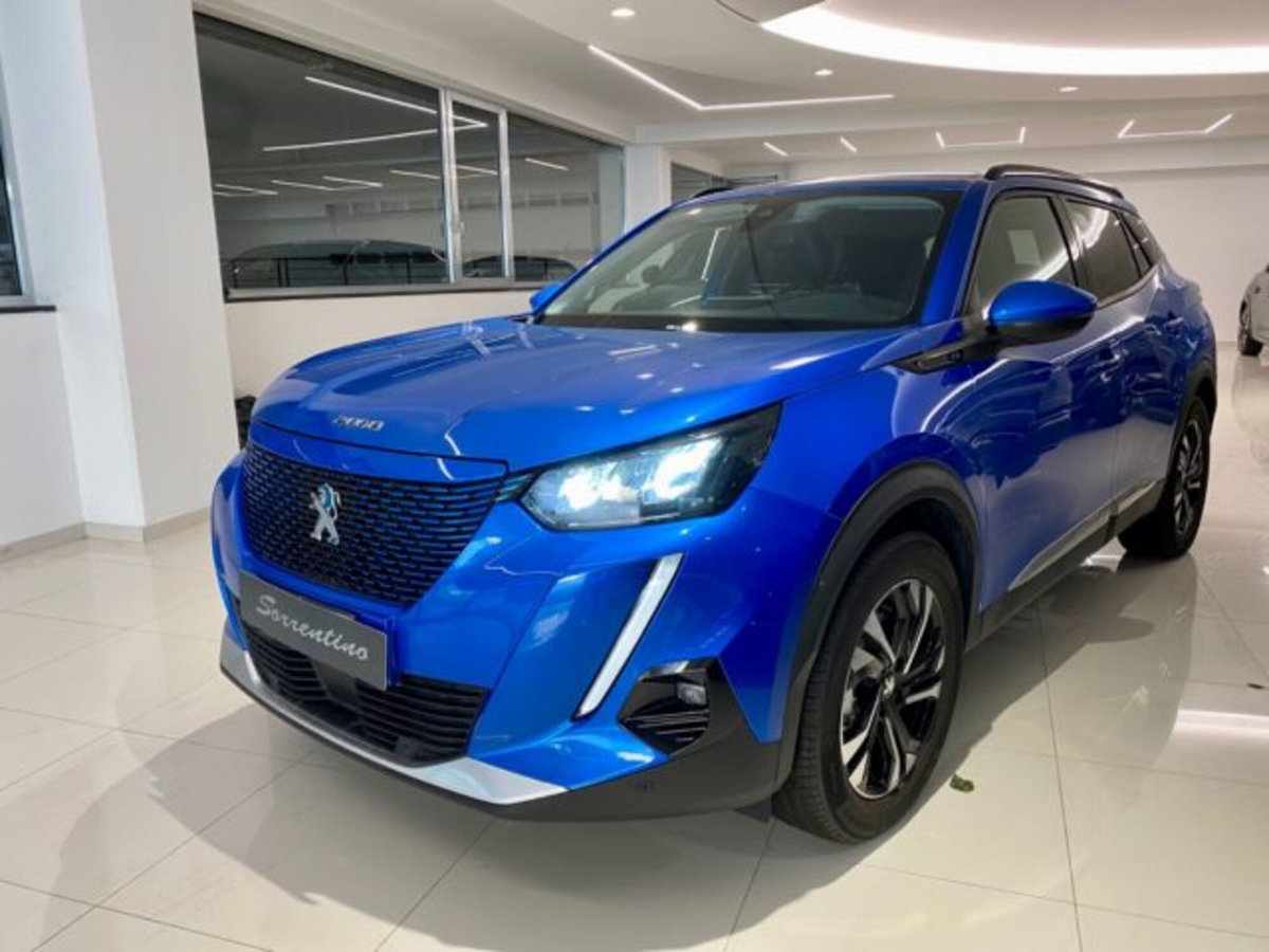 Peugeot 2008 motore elettrico 136 CV Allure Pack (3)