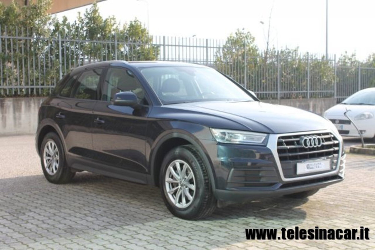 Audi Q5 2.0 TDI 150 CV quattro Business (3)