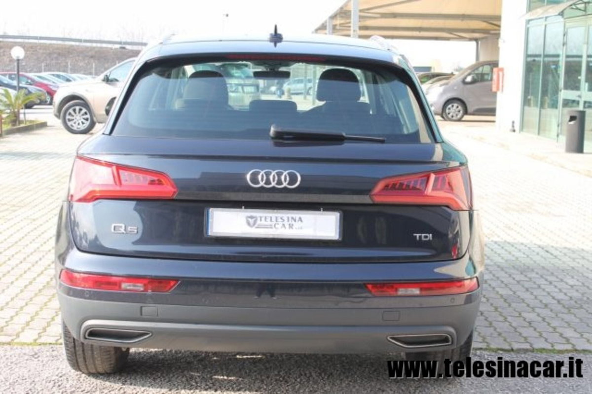 Audi Q5 2.0 TDI 150 CV quattro Business (5)