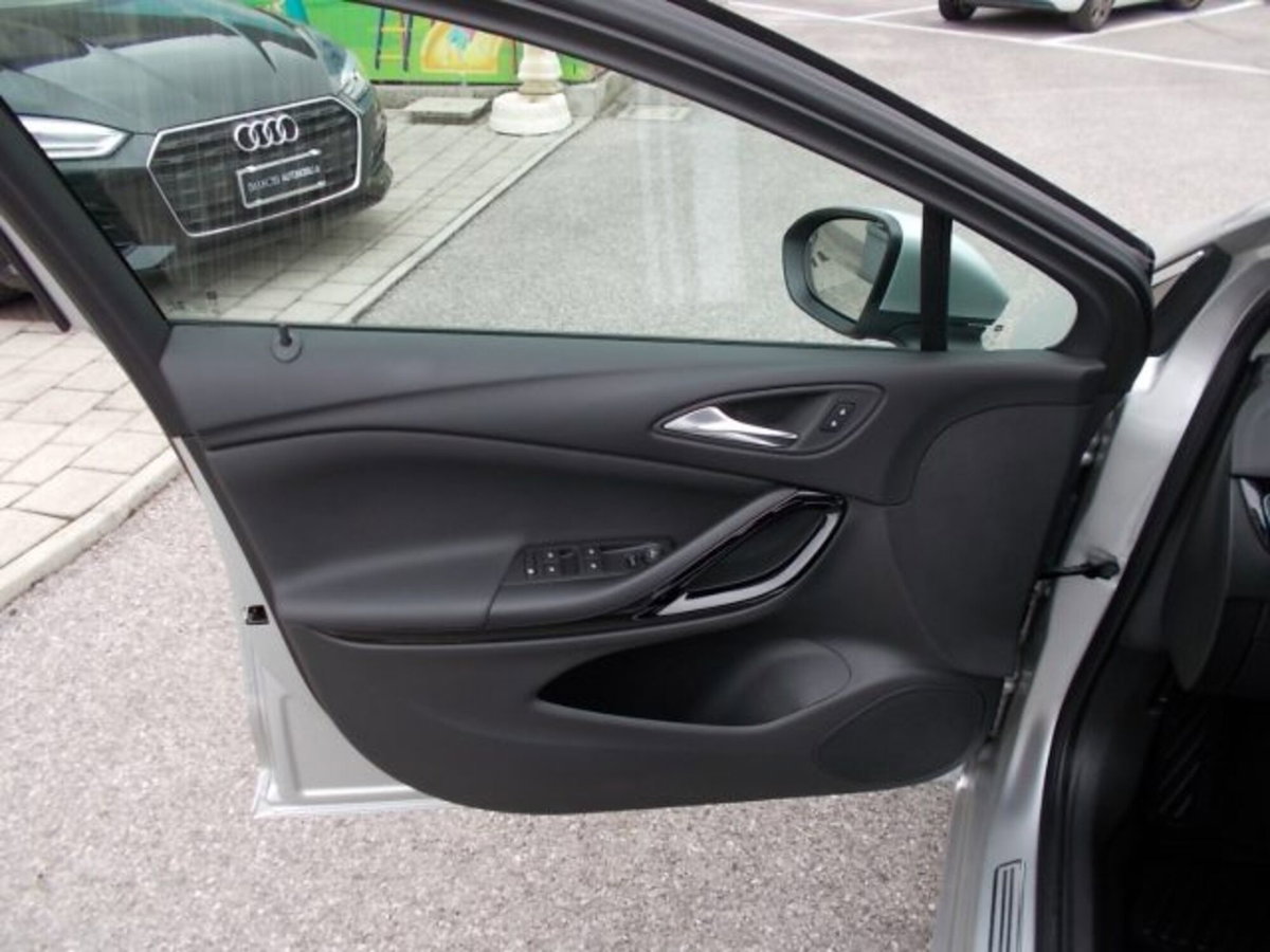 Opel Astra Station Wagon 1.6 CDTi 110CV Start&Stop Sports Innovation (17)