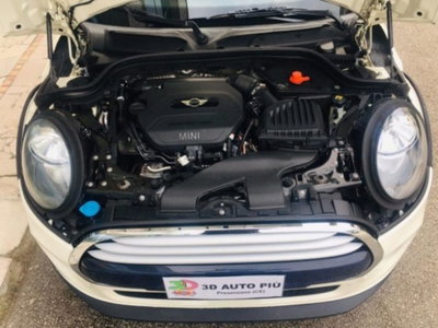 MINI Mini 1.5 Cooper D Business 5 porte (4)