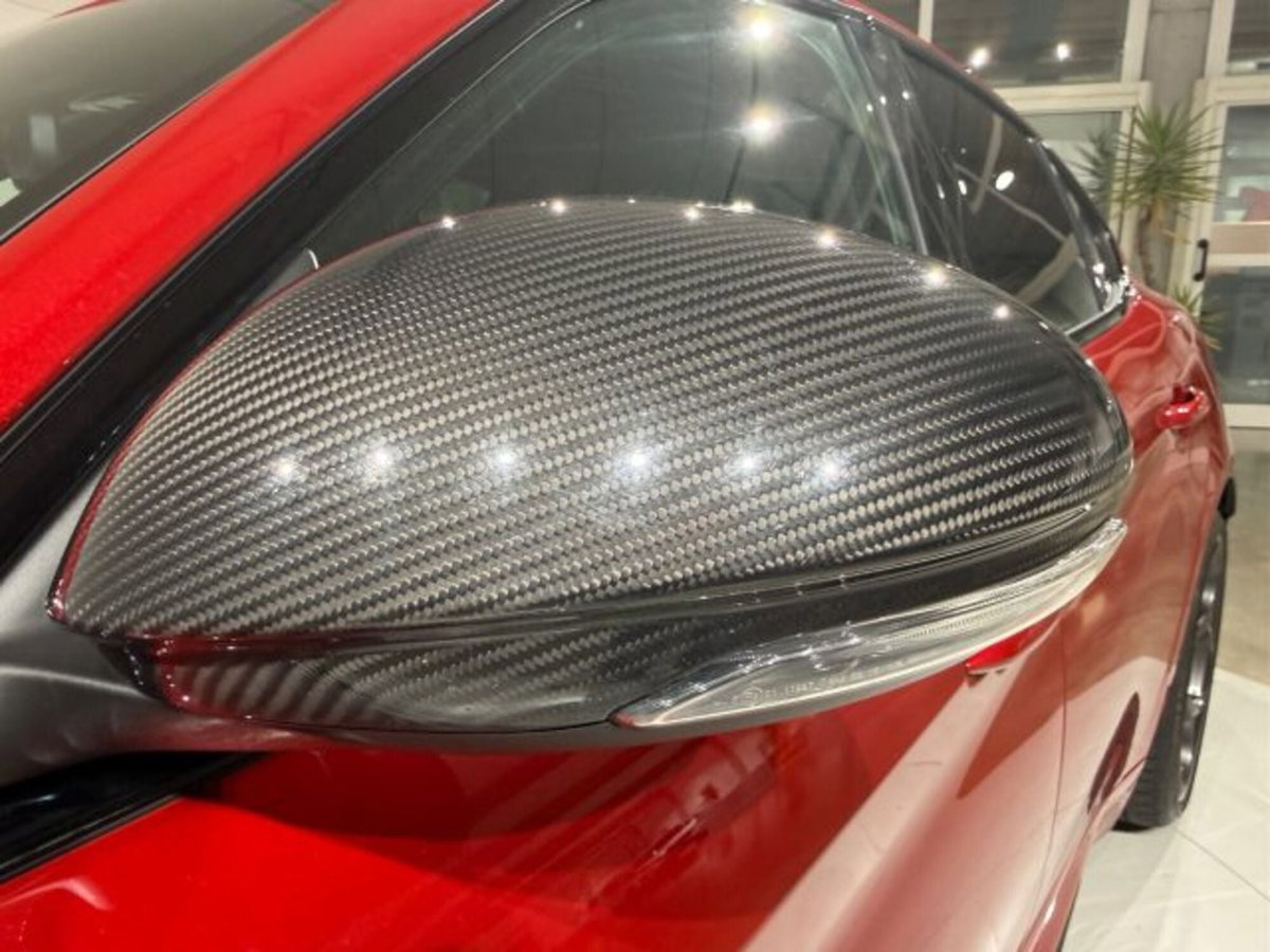 Alfa Romeo Giulia 2.9 T V6 Quadrifoglio (14)