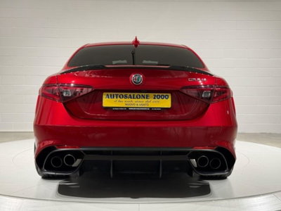 Alfa Romeo Giulia 2.9 T V6 Quadrifoglio (4)
