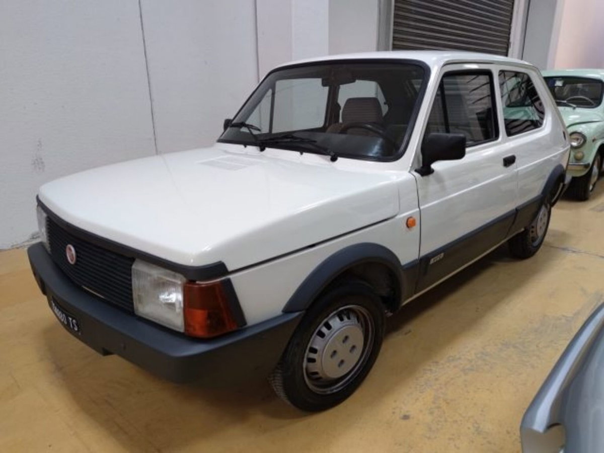 Fiat 127 900 3 porte Special (2)