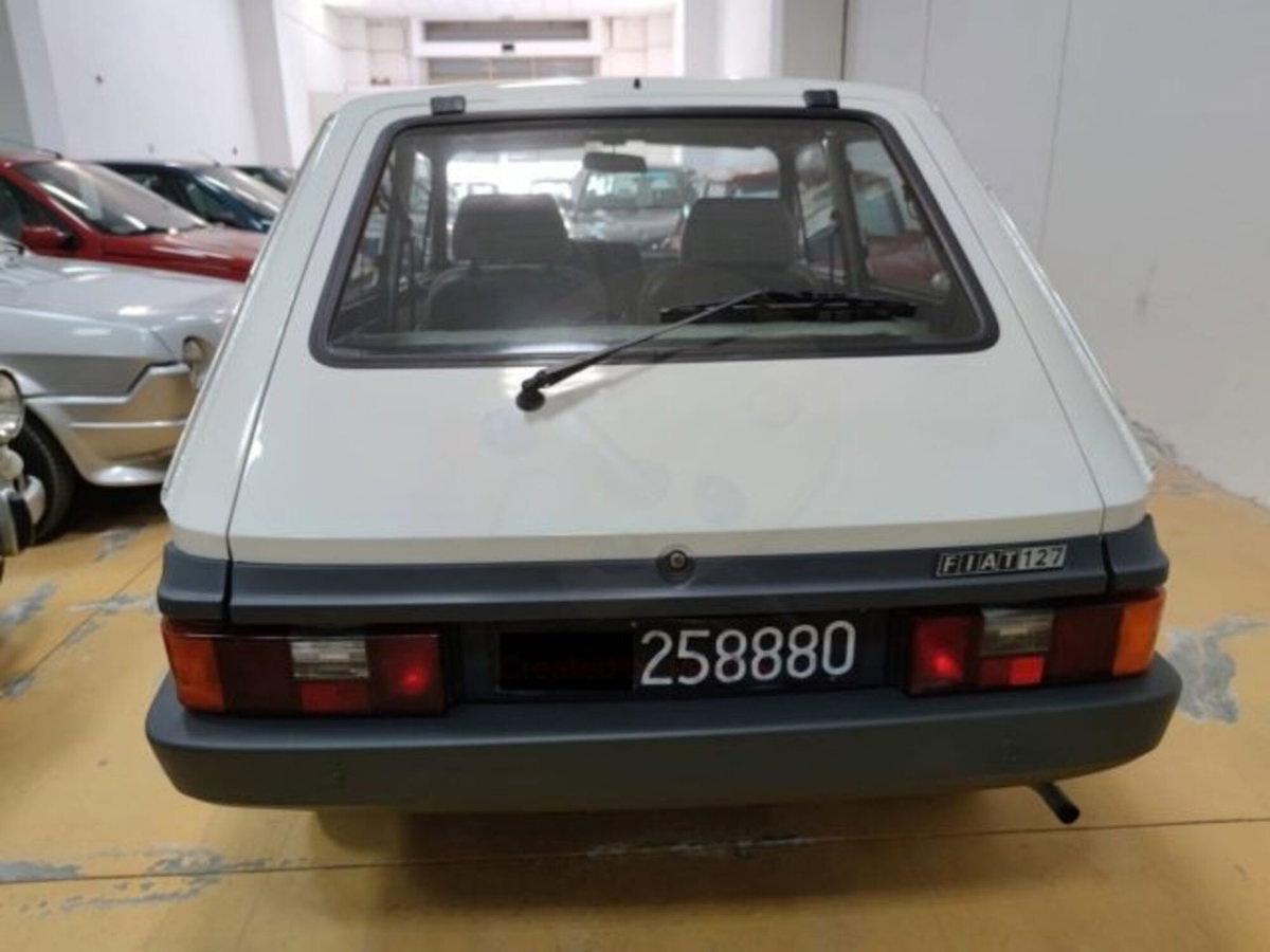 Fiat 127 900 3 porte Special (4)
