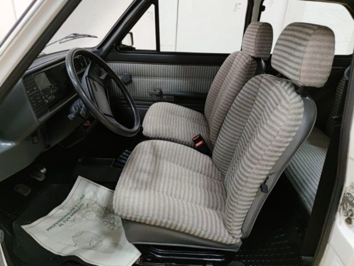 Fiat 127 900 3 porte Special (7)