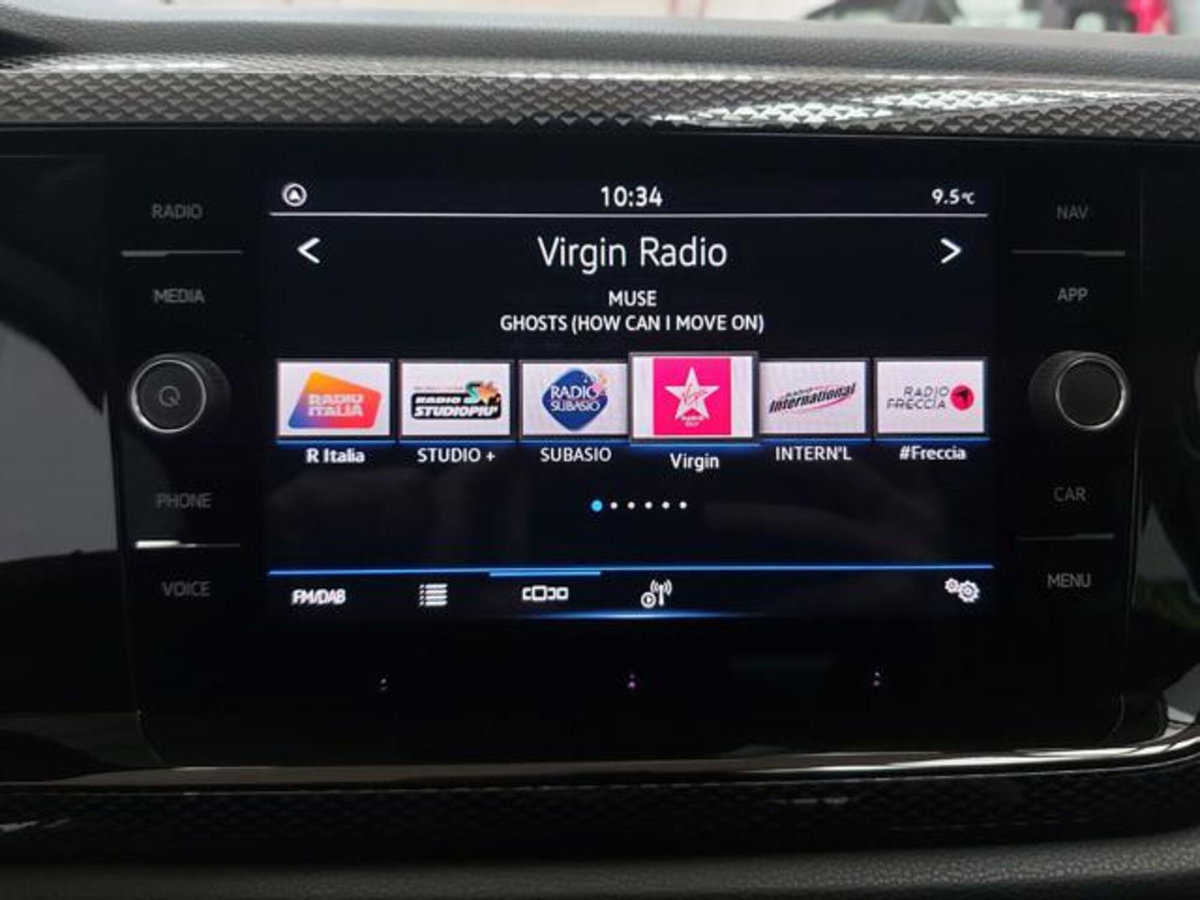 Volkswagen Polo 1.0 Edition 80cv (16)