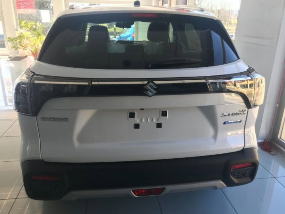 Suzuki S-Cross 1.4h Top 4wd allgrip 110cv (3)