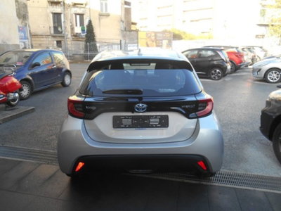 Toyota Yaris 115 Yaris (14)