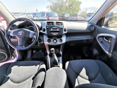 Toyota Rav4 2.2 D-4D 136 CV DPF Sol (5)