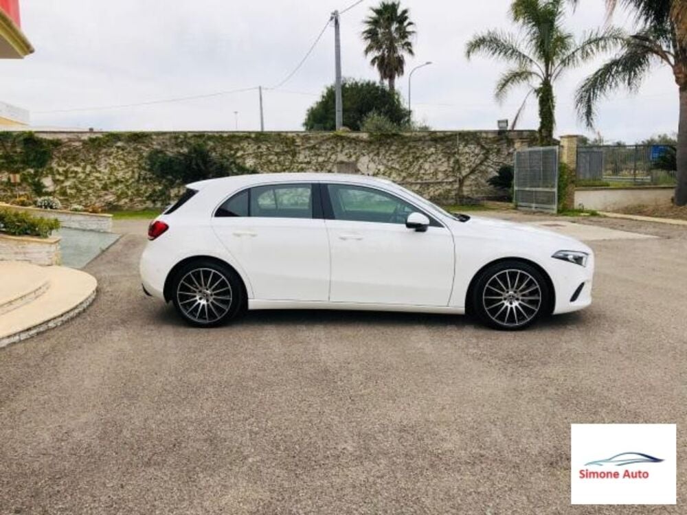 Mercedes-Benz Classe A 180 d Automatic Sport (2)
