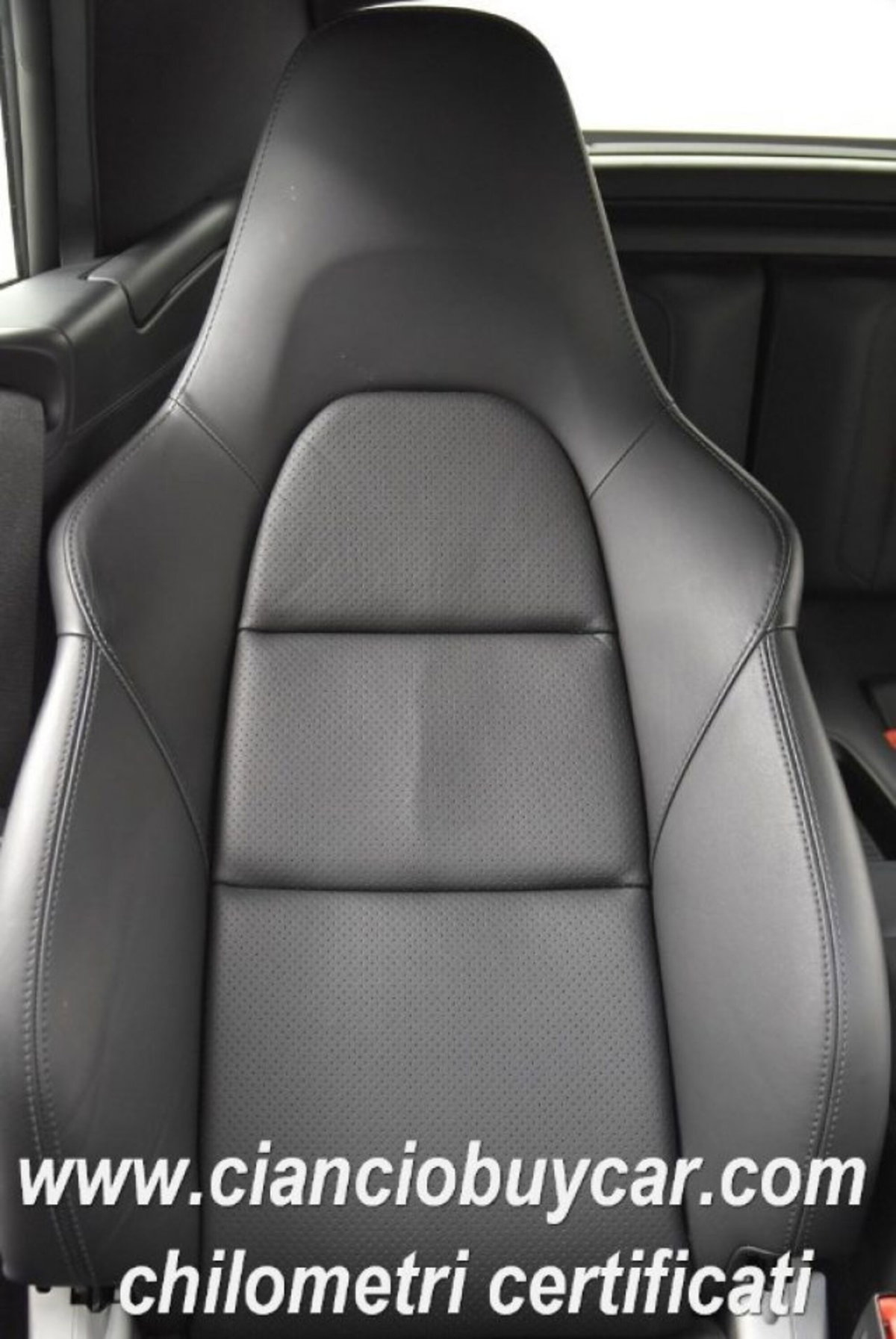 Porsche 911 Cabrio 3.8 Carrera 4S (12)