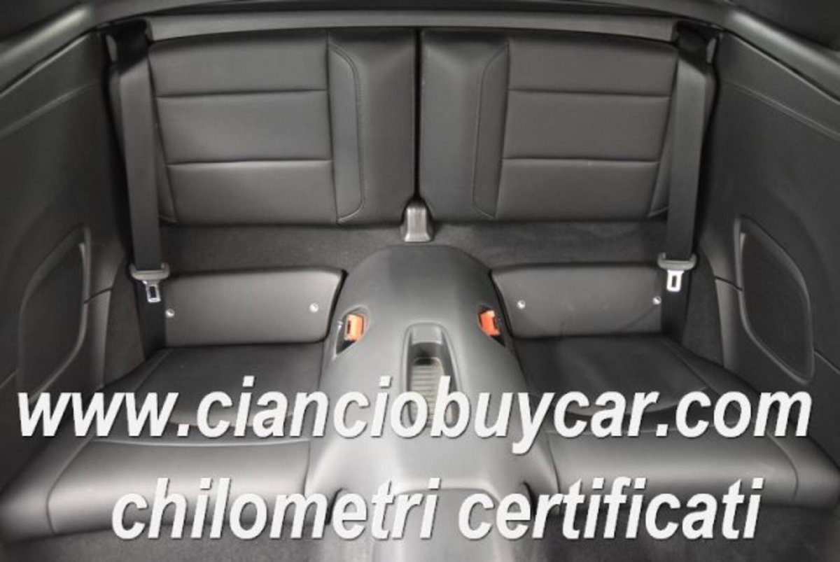 Porsche 911 Cabrio 3.8 Carrera 4S (9)
