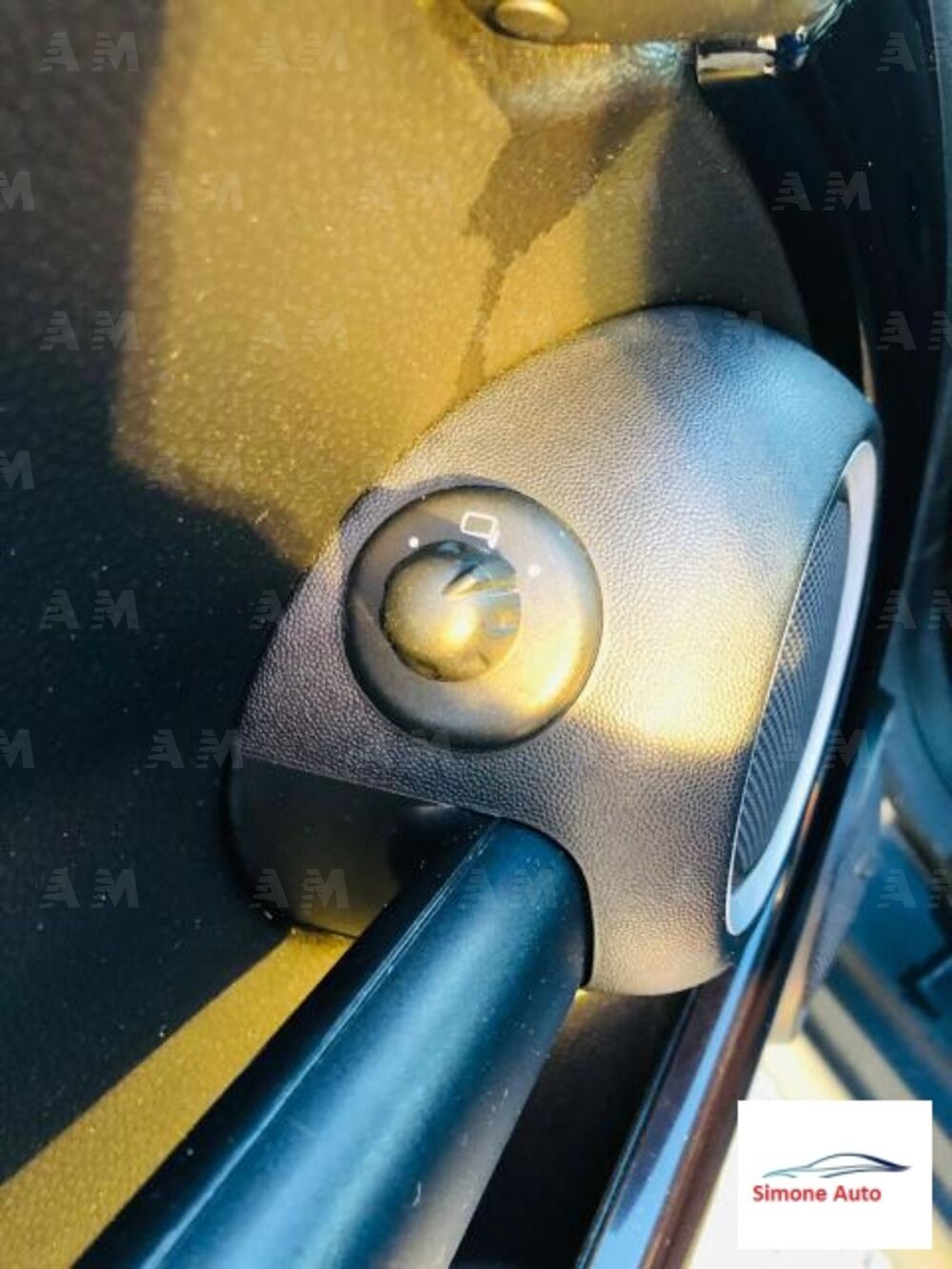 MINI Mini 1.6 16V Cooper D (12)