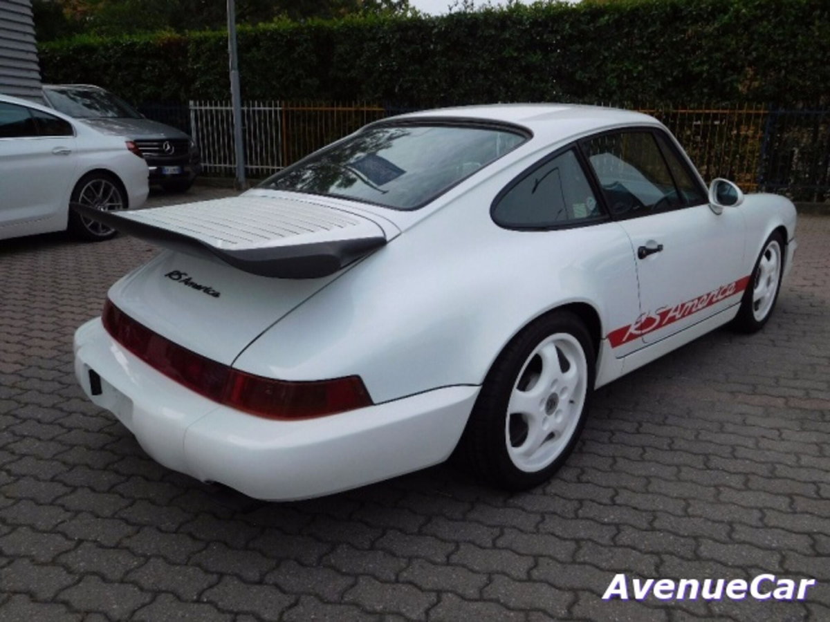 Porsche 911 Coupé GT3 RS (4)