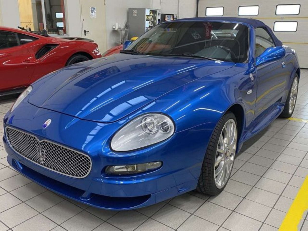 Maserati Spyder 4.2 V8 32V CC 90th Anniversary