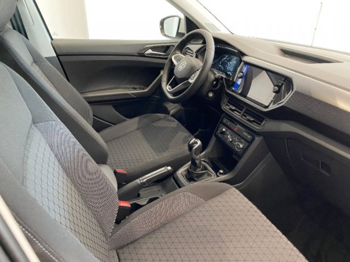 Volkswagen T-Cross 1.0 TSI Style BMT (9)