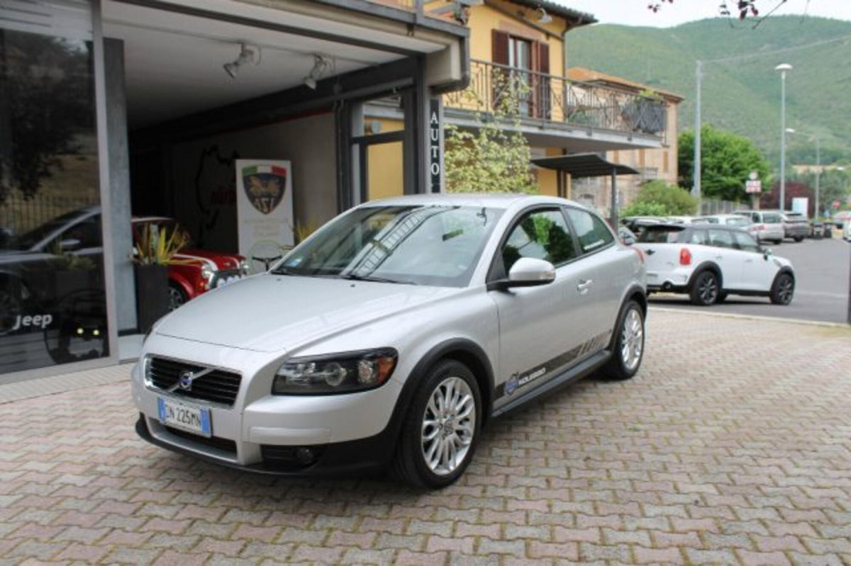 Volvo C30 1.6 (5)