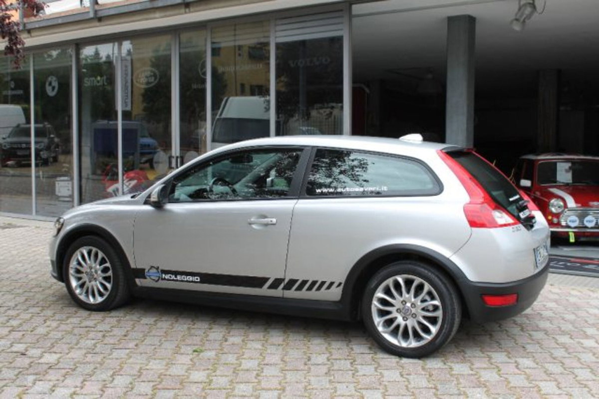 Volvo C30 1.6 (7)